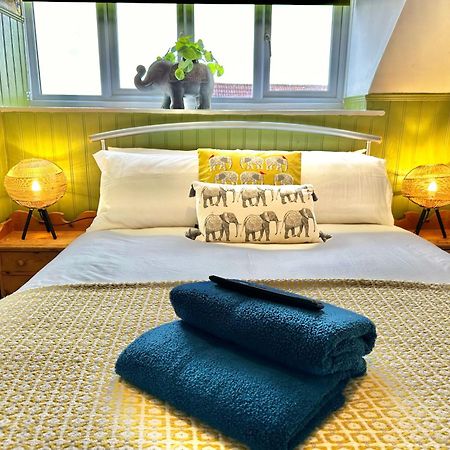 Lemur Lodge - Boutique Apartments - Short Stroll To The Beach Борнмут Экстерьер фото