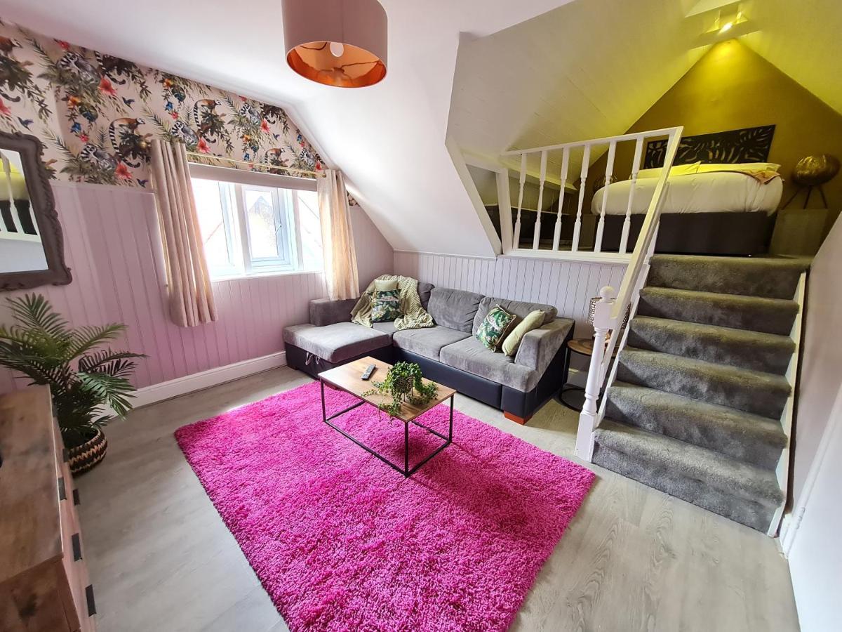Lemur Lodge - Boutique Apartments - Short Stroll To The Beach Борнмут Экстерьер фото