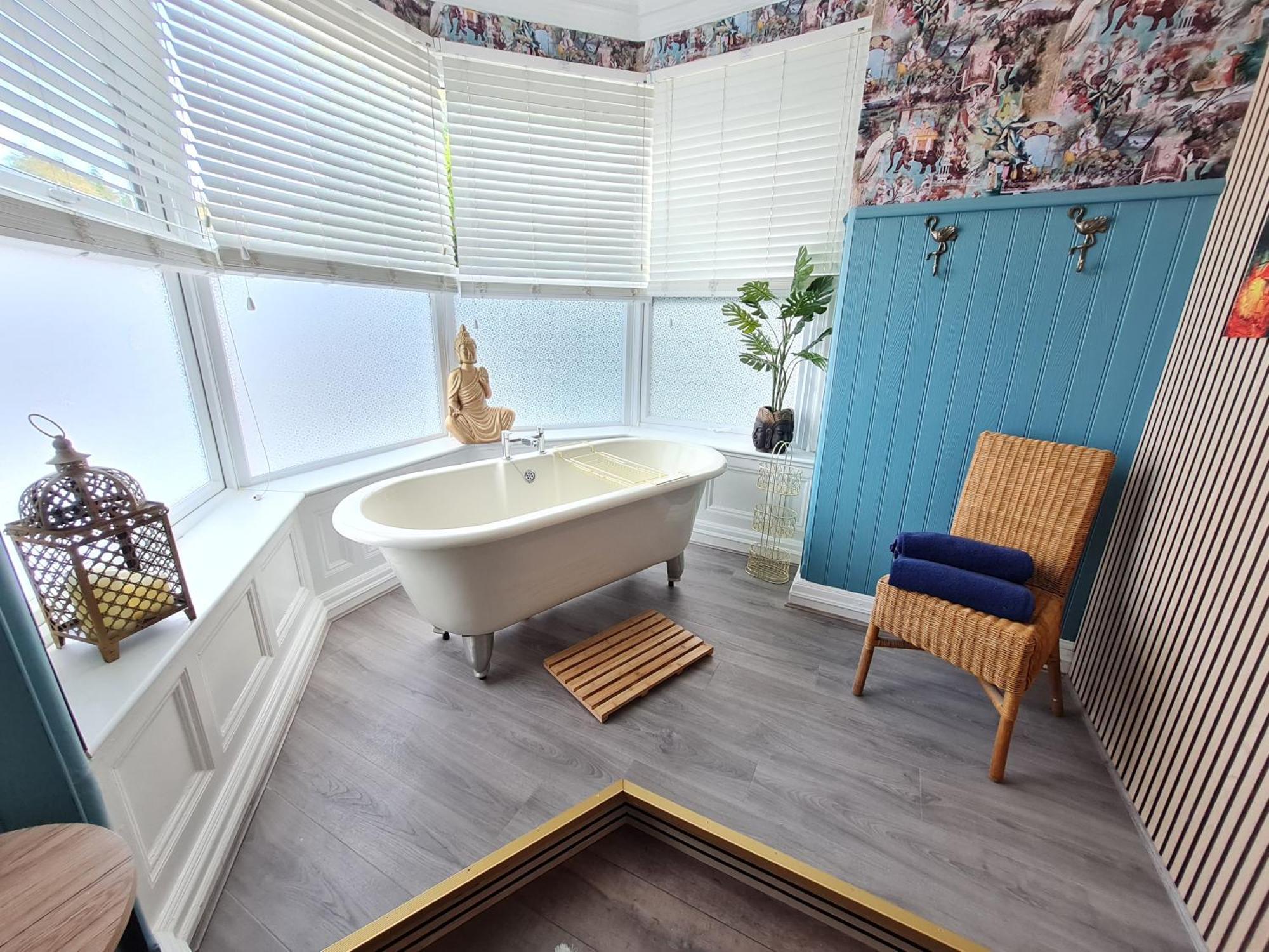 Lemur Lodge - Boutique Apartments - Short Stroll To The Beach Борнмут Экстерьер фото