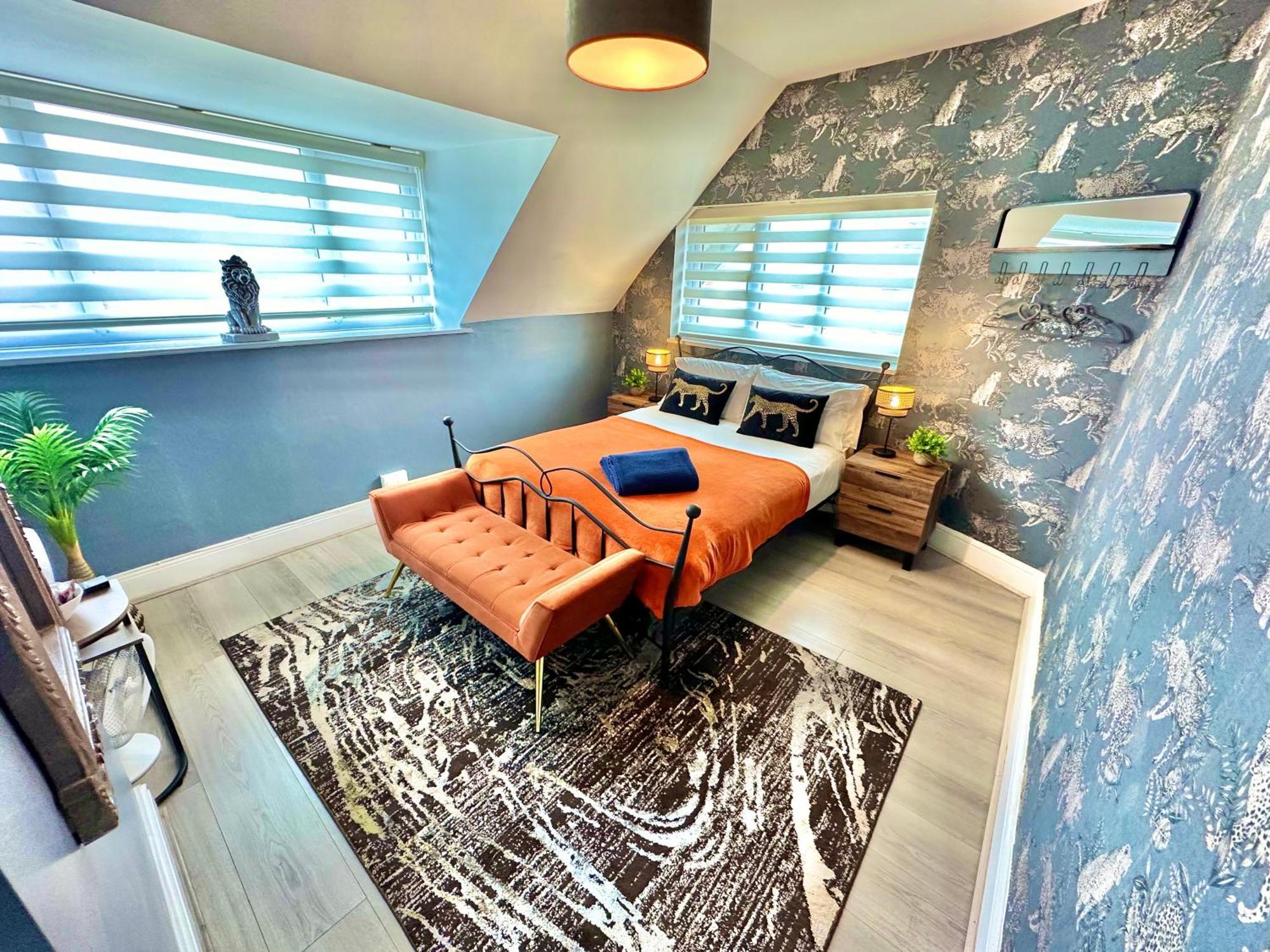 Lemur Lodge - Boutique Apartments - Short Stroll To The Beach Борнмут Экстерьер фото