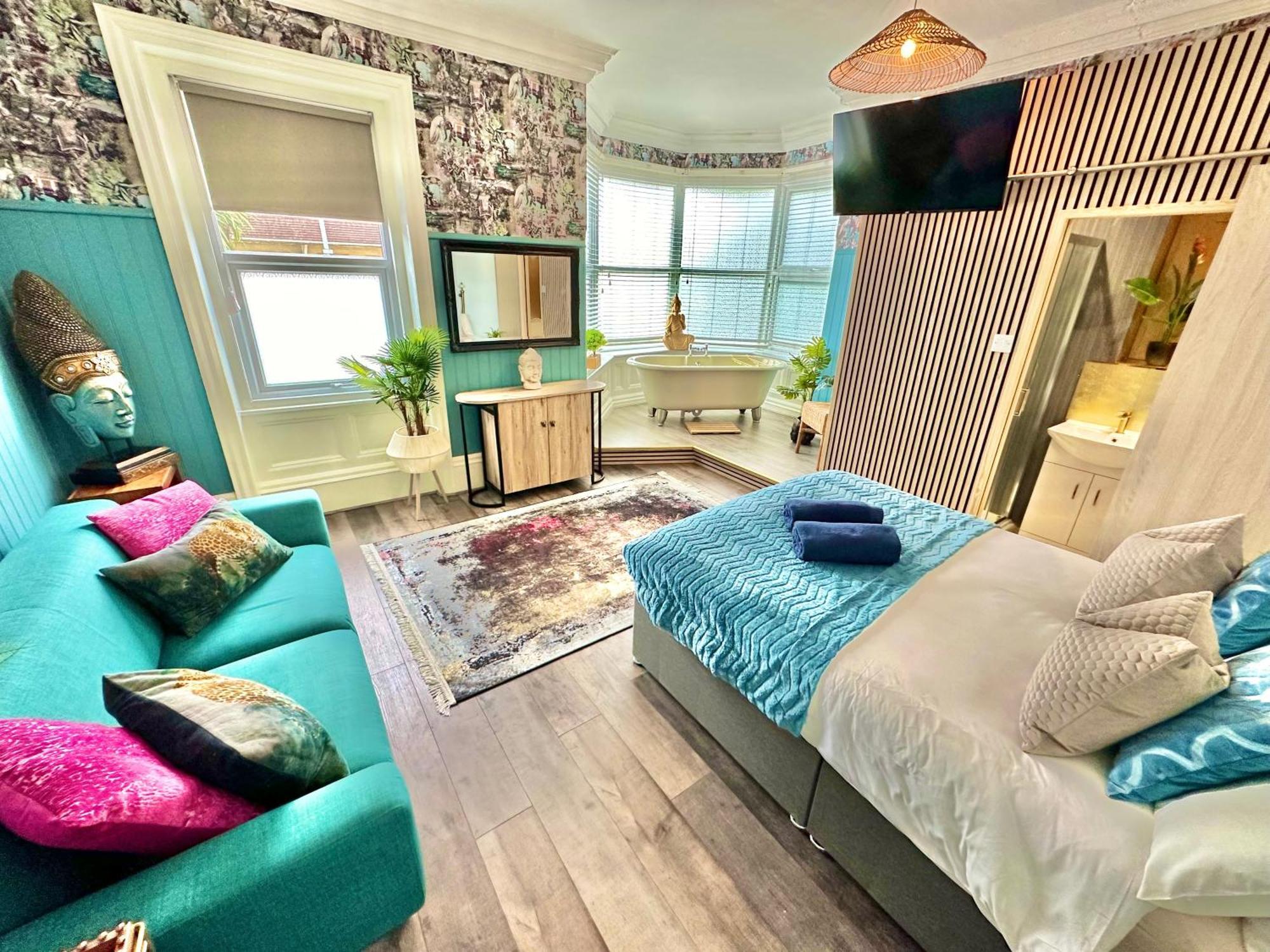 Lemur Lodge - Boutique Apartments - Short Stroll To The Beach Борнмут Экстерьер фото